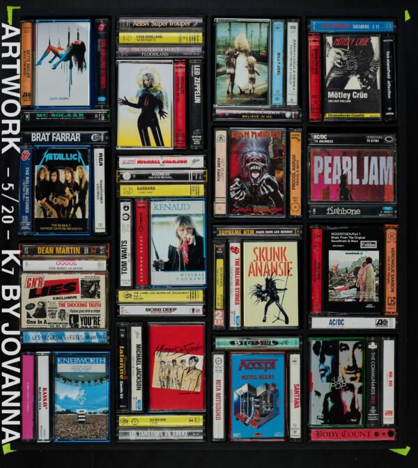 ARTWORK SERIE K7 TAPE - NUM 5 / 20 / OEUVRE DE 49 X 55 CM ENCADRÉE / TARIF TAXES COMPRISES DONT 20% DE TVA EN FRANCE / 5.5% EN EUROPE / TARIF NET POUR LES PAYS HORS C.E.E ( EUROPE )
