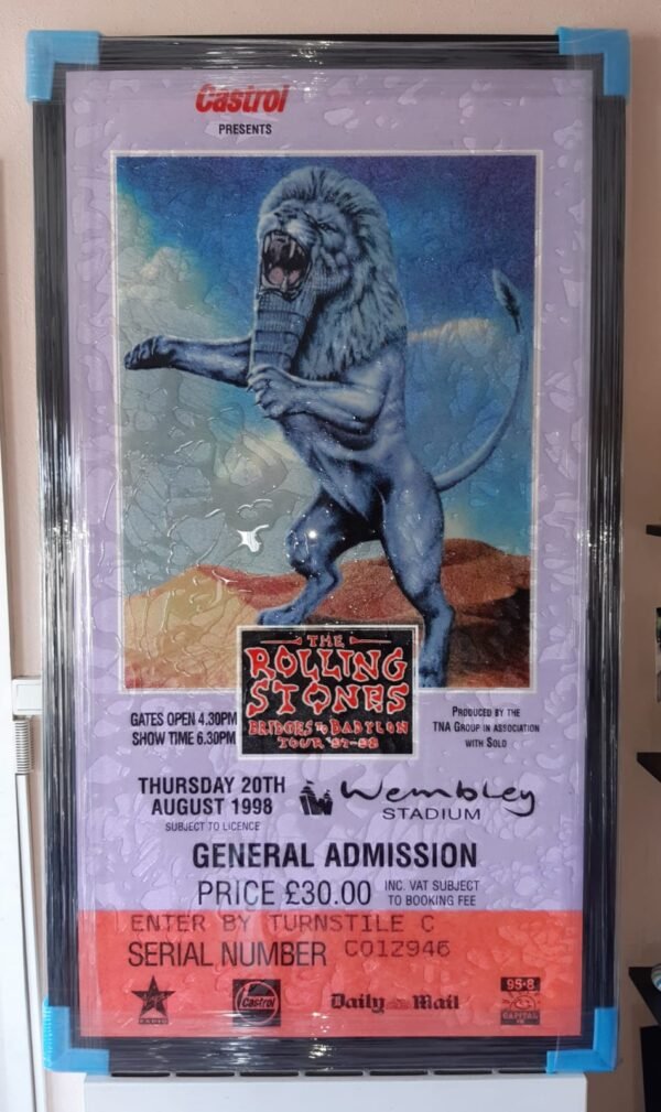 Ticket Bridges to Babylon 1998 - The Rolling Stones / OEUVRE DE 80 X 150 CM  ENCADRÉE / TARIF TAXES COMPRISES DONT 20% DE TVA EN FRANCE / 5.5% EN EUROPE / TARIF NET POUR LES PAYS HORS C.E.E ( EUROPE )
